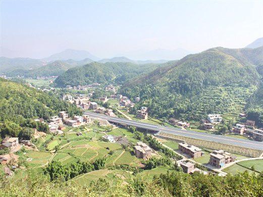 宝石仙境风景区