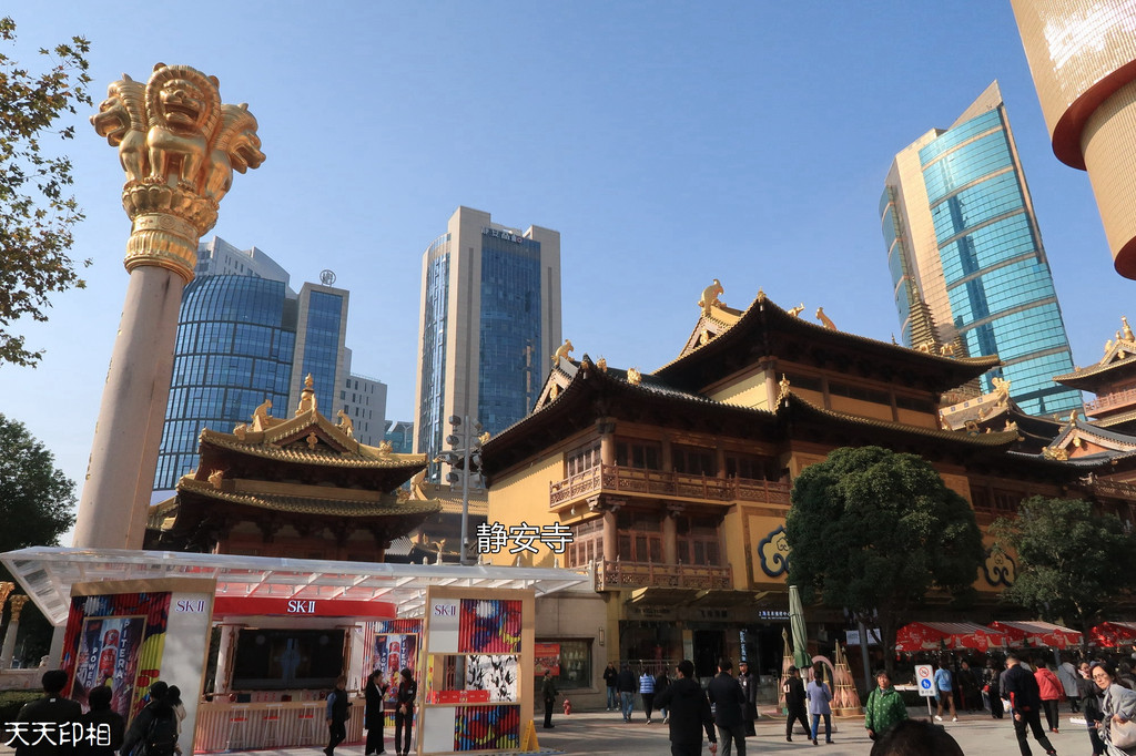 10摄于上海南京西路