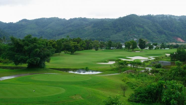 泰国普吉岛 红山高尔夫俱乐部 สนามกอล์ฟเรดเมาเท่น