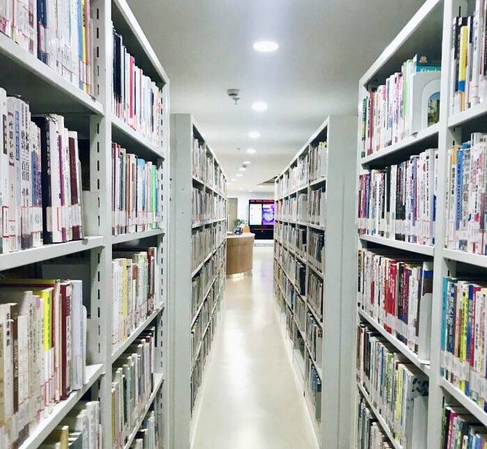 康桥镇文化中心图书馆