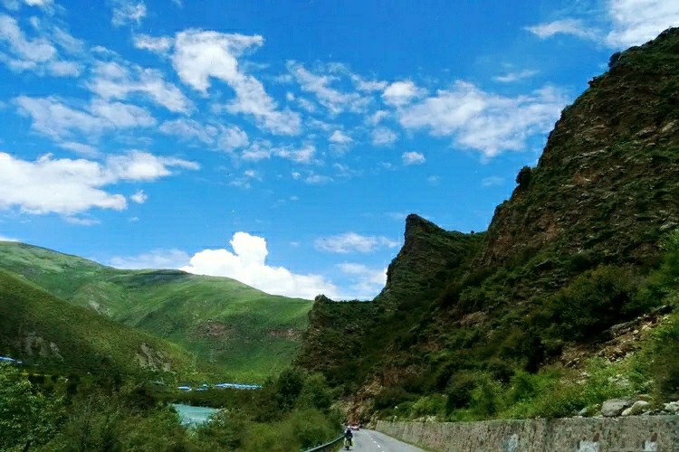 赛卧村小吊桥