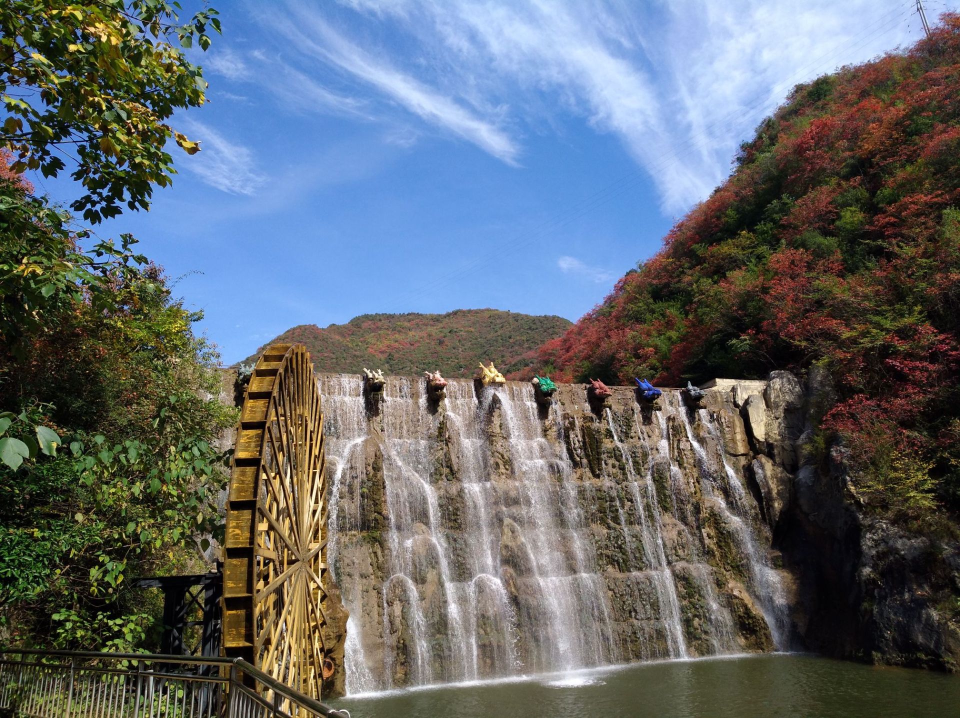 九龙瀑景区