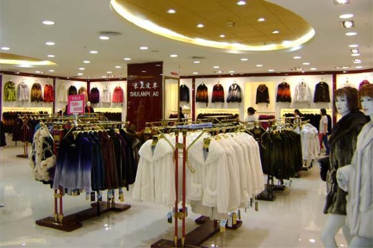 哈尔滨束兰皮草广场购物攻略,束兰皮草广场购物中心/地址/电话/营业