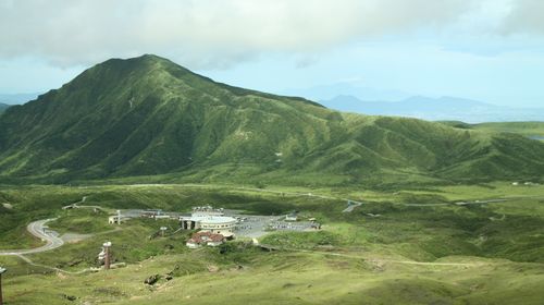 日本熊本市阿苏火山 熊本城 樱之马场 城彩院 熊本熊部长办公室包车一日游 畅游阿苏 线路推荐 携程玩乐