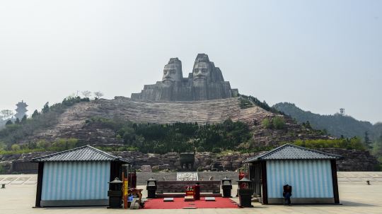 河南郑州 黄河风景名胜区 炎黄二帝雕塑