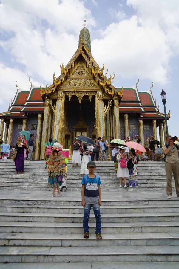 摩衍那的泰国版,罗摩王是婆罗门教三大天王之一的"那罗延天王"的化身
