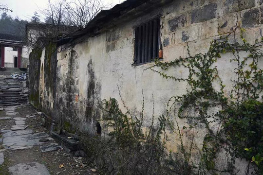 古溪:即将湮灭的古村落