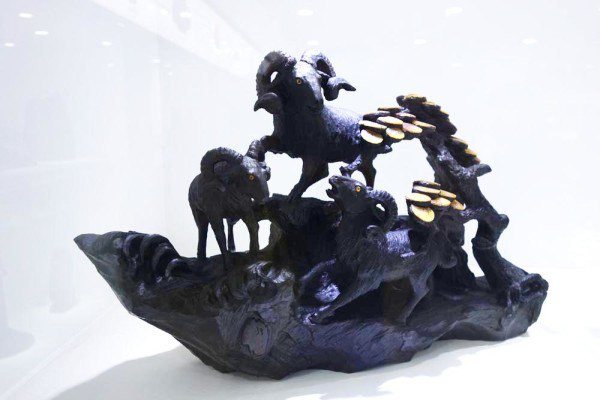 【购物指南】中国工艺美术精品欣赏(18)——煤精雕刻(组图)