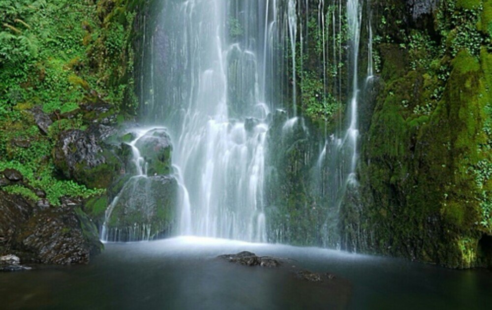 Wuling Taoshan Waterfall