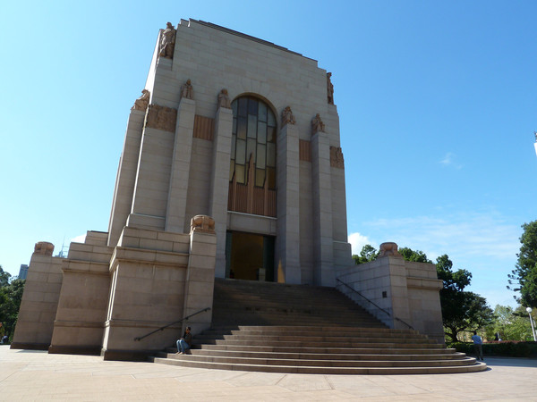 澳新軍團戰爭紀念館(anzan war memorial).