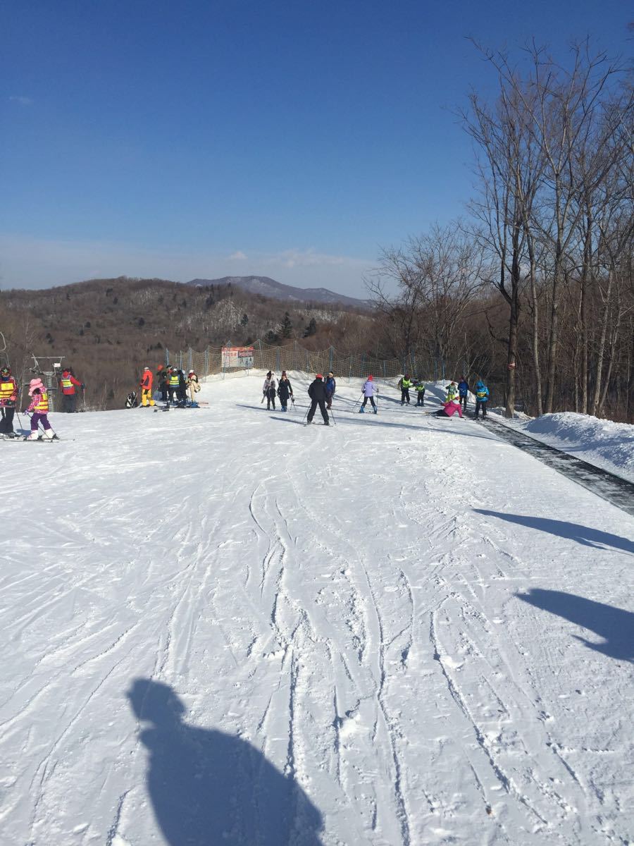 亚布力广电国际滑雪场