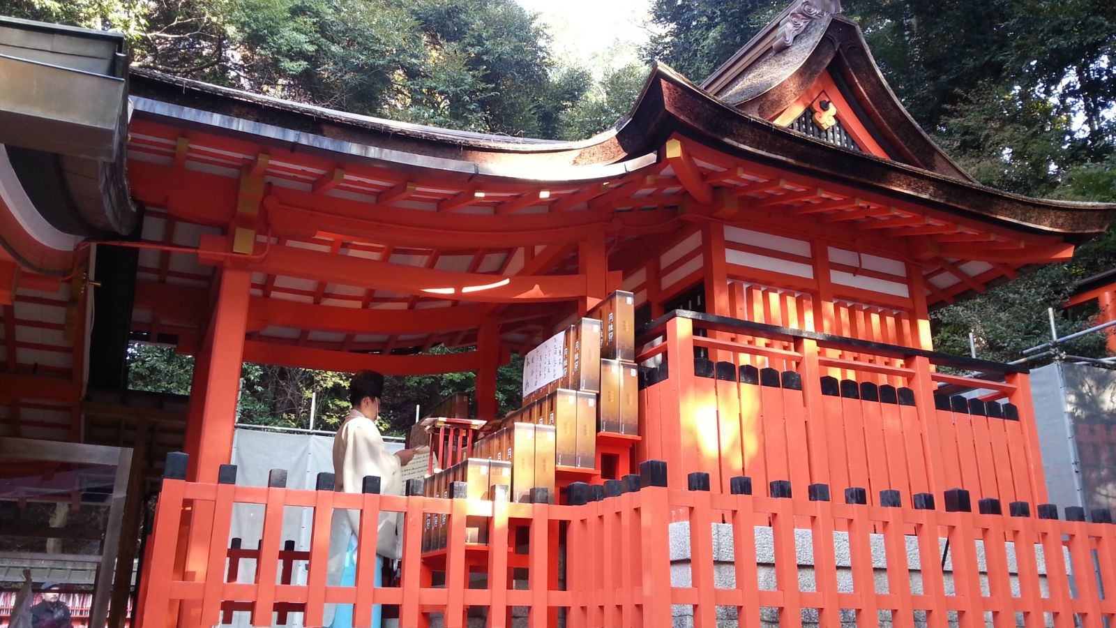 硃紅色是日本神社的代表色 伏見稻荷大社