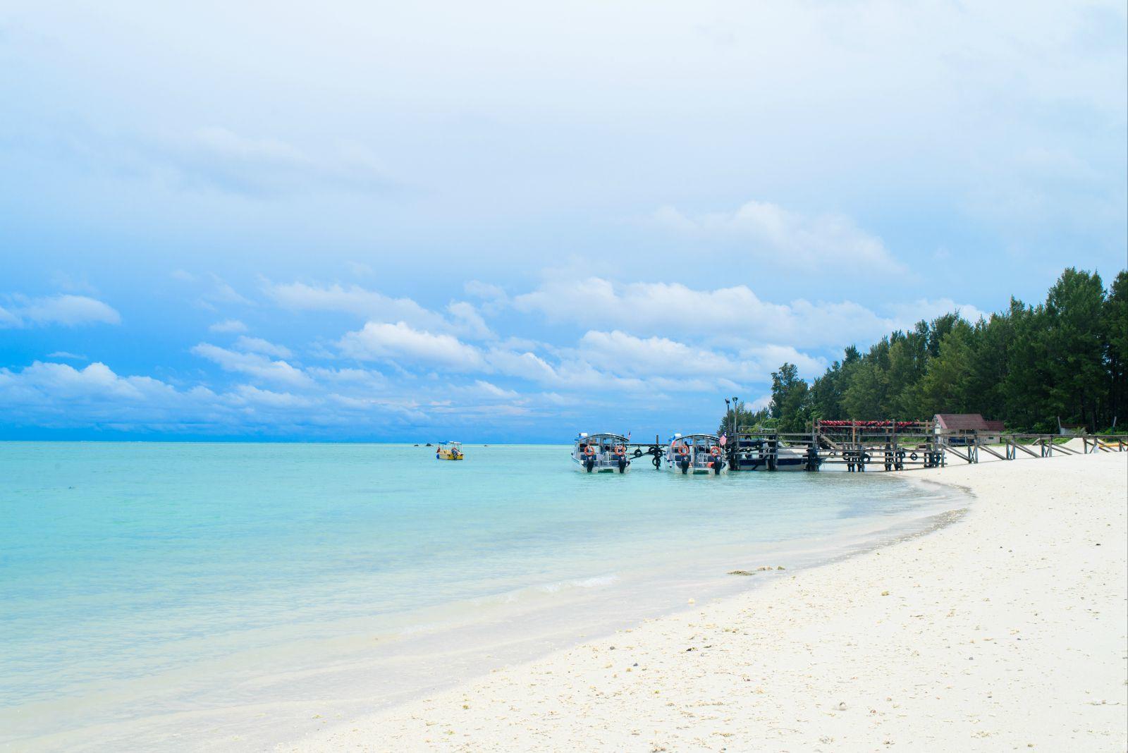 蓝天白云碧水银沙,有生之年也想做个岛主 环滩岛