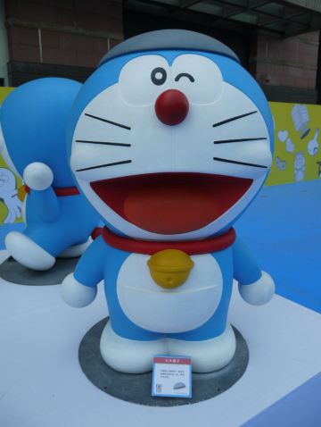 石头帽子——只要带上这种帽子,就会变得像路边的石头一样,谁都不会