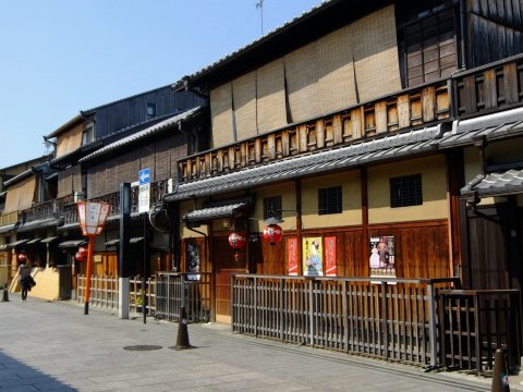 这里可以瞥见京都的美,仿造唐代洛阳而建的古都,果然不一样.