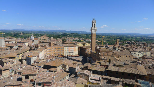 锡耶纳市政厅广场 锡耶纳老城区