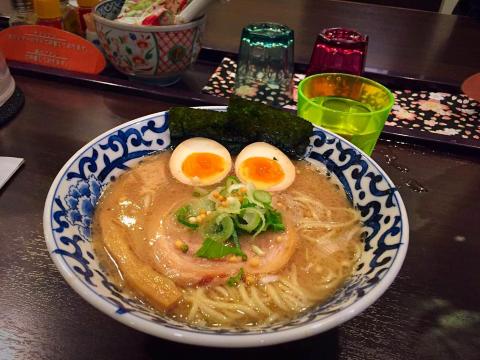 在日本最后的一顿晚饭选在大名鼎鼎的东京站拉面小路!