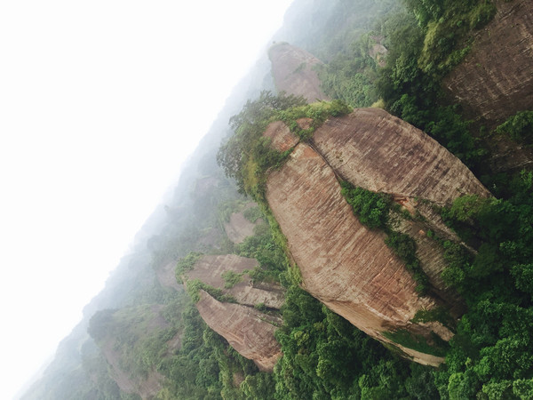 騎摩托車去通道萬佛山