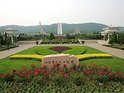 江阴革命烈士陵园图片