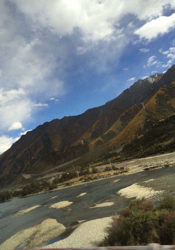 脱下长日的假面,奔向梦幻的西藏 - 拉萨游记攻