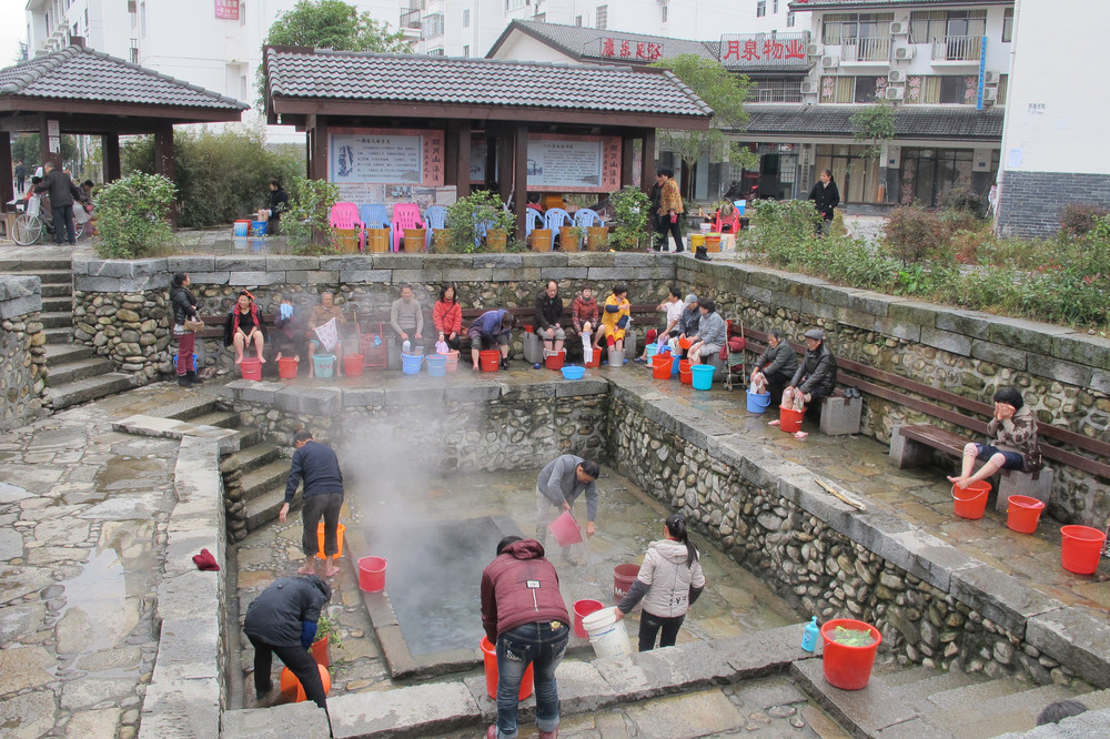 袁州常住人口_袁州会议旧址图片(2)