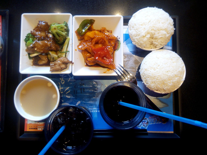 中秋节3天香港亲子自由行 三个大人加2岁7个月