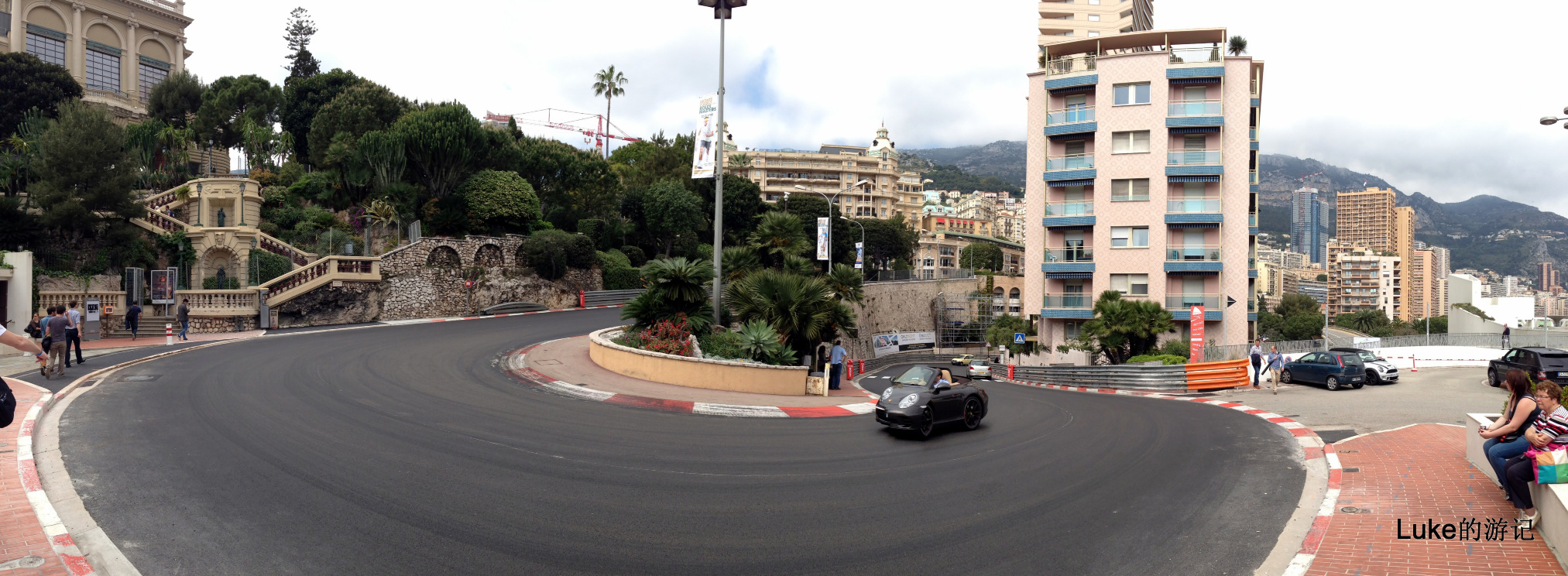 摩纳哥是一个富人的天堂,三个几个景点:皇宫,植物园,蒙特卡洛赌场.