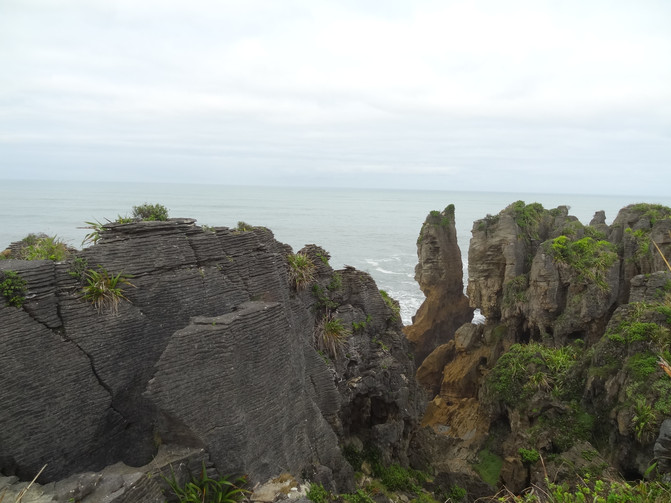 旅游者 8475617c1d1e4c5e847962d59769ea0d_C_671_10000_Q90.jpg