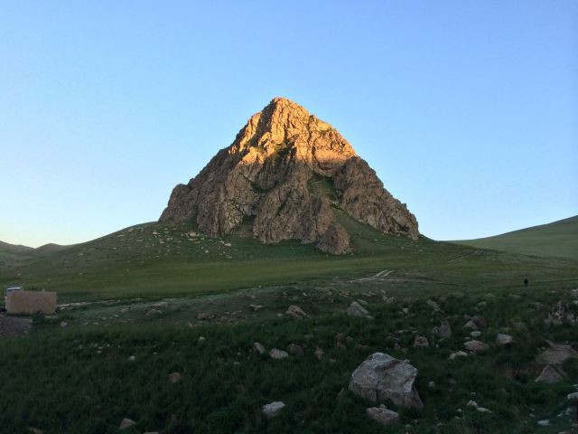 龙首山多高图片