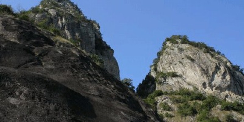 九龙湾火山熔岩景区