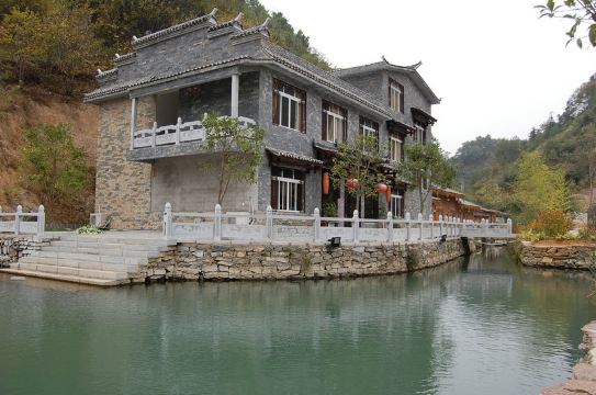 凉水井清泉度假村门票,阳朔凉水井清泉度假村攻略/地址/图片/门票价格