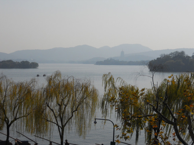 冬季出发杭州自由行实用图文攻略 逛西湖喝龙