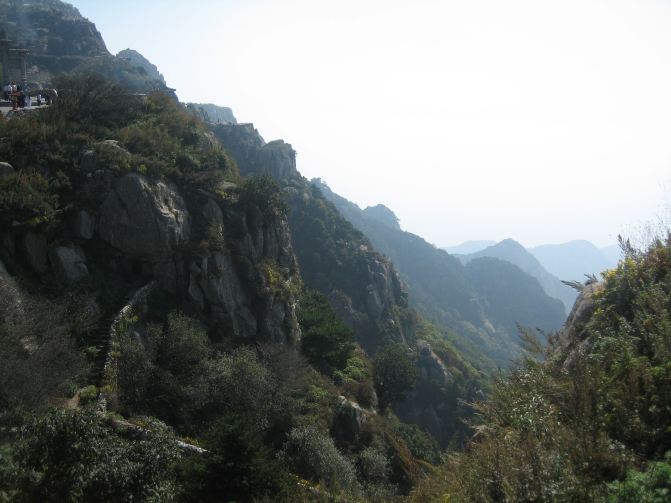 泰山最高是哪个门 9efd730a9198420f83a25864bda54bde_C_671_10000.jpg