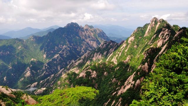 华山景区人口流量_华山景区图片